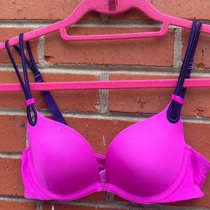 Victoria’ Secret Hot Pink Push Up Bra 32A